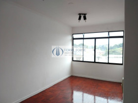 Apartamento com 2 Quartos à Venda, 63 m² em Indianopolis - São Paulo