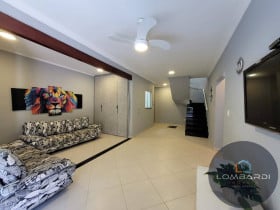 Apartamento com 3 Quartos à Venda, 140 m² em Praia Grande - Ubatuba