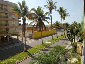 Apartamento com 2 Quartos à Venda, 70 m² em Enseada - Guarujá