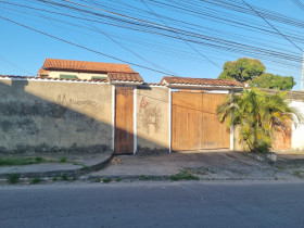 Sobrado com 2 Quartos para Alugar, 65 m² em Ampliação - Itaborai