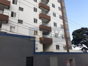 Apartamento com 3 Quartos à Venda, 100 m² em João Pinheiro - Belo Horizonte
