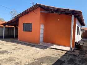 Casa com 2 Quartos à Venda, 345 m² em Santo Antônio - Teresina