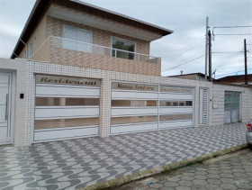 Casa de Condomínio com 2 Quartos à Venda,  em Ocian - Praia Grande