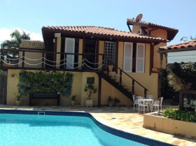 Casa com 4 Quartos à Venda, 600 m² em Bracuí (cunhambebe) - Angra Dos Reis