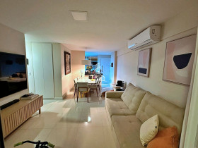 Apartamento com 2 Quartos à Venda, 69 m² em Salinas - Fortaleza