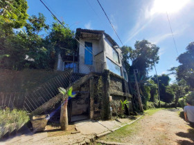 Casa com 2 Quartos à Venda, 120 m² em Soberbo - Teresópolis