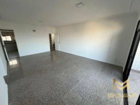 Apartamento com 3 Quartos à Venda, 127 m² em Meireles - Fortaleza