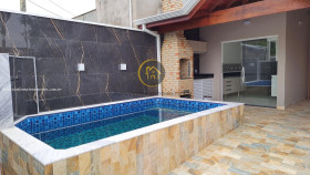 Casa com 3 Quartos à Venda, 110 m² em Jardim Ribamar - Peruíbe