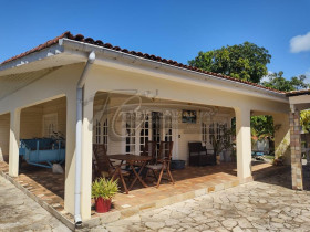 Casa com 5 Quartos à Venda, 301 m² em Maria Farinha - Paulista