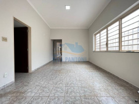 Casa com 3 Quartos à Venda, 224 m² em Campos Elíseos - Ribeirão Preto