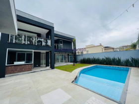 Casa com 4 Quartos à Venda, 525 m² em Tambore - Santana De Parnaíba