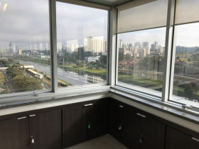 Apartamento à Venda, 578 m² em Brooklin Paulista - São Paulo