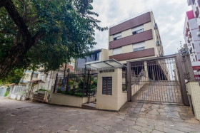 Apartamento com 3 Quartos à Venda, 171 m² em Santo Antônio - Porto Alegre