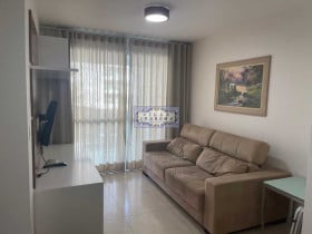 Apartamento com 2 Quartos à Venda, 80 m² em Charitas - Niterói
