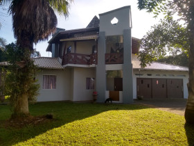 Imóvel com 3 Quartos à Venda,  em Vila Nova - Joinville