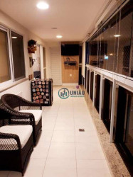 Apartamento com 4 Quartos à Venda, 156 m² em Charitas - Niterói