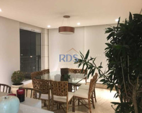 Apartamento com 4 Quartos à Venda, 306 m² em Moema - São Paulo