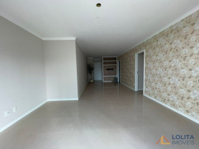 Apartamento com 3 Quartos à Venda, 123 m² em Centro - Florianopolis