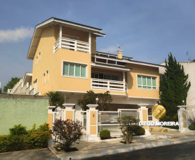Casa com 8 Quartos à Venda, 800 m² em Vila Santista - Atibaia