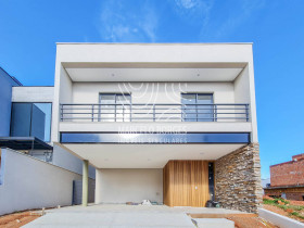 Casa de Condomínio com 3 Quartos à Venda, 217 m² em Jardim Ermida Ii - Jundiaí