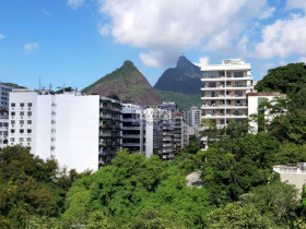Apartamento com 3 Quartos à Venda, 90 m² em Laranjeiras - Rio De Janeiro