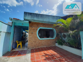Casa com 2 Quartos à Venda, 168 m² em Prainha - Caraguatatuba