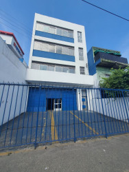 Sala Comercial à Venda, 736 m² em Mares - Salvador