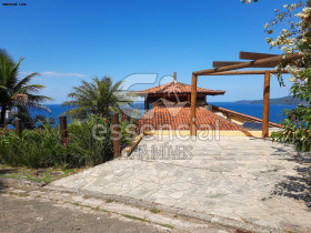 Casa com 4 Quartos à Venda, 320 m² em Praia Das Toninhas - Ubatuba