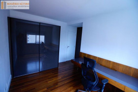 Apartamento com 4 Quartos à Venda, 275 m² em Aclimação - São Paulo