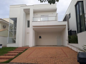 Casa com 4 Quartos à Venda, 328 m² em Vossoroca - Votorantim