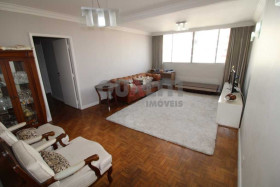 Apartamento com 3 Quartos à Venda, 180 m² em Moema - São Paulo