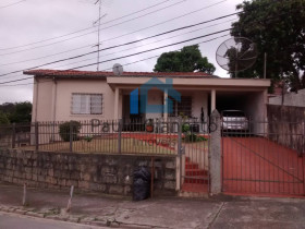 Casa com 2 Quartos à Venda, 171 m² em Centro - Cotia