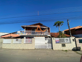 Casa com 4 Quartos à Venda, 248 m² em Nossa Senhora Da Paz - Balneário Piçarras