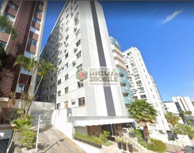 Apartamento com 2 Quartos à Venda, 60 m² em Centro - Florianópolis
