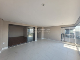 Apartamento com 3 Quartos para Alugar, 147 m² em Jardim Vila Mariana - São Paulo