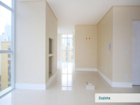 Imóvel com 4 Quartos à Venda, 145 m² em Centro - Balneário Camboriú