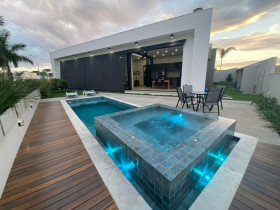 Casa com 3 Quartos à Venda, 555 m² em Alphaville Nova Esplanada - Votorantim