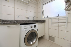Apartamento com 3 Quartos à Venda, 87 m² em Santana - Porto Alegre