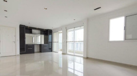 Apartamento com 3 Quartos para Alugar, 126 m² em Vila Romana - São Paulo