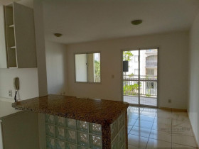 Apartamento com 3 Quartos para Alugar, 72 m² em Loteamento Center Santa Genebra - Campinas