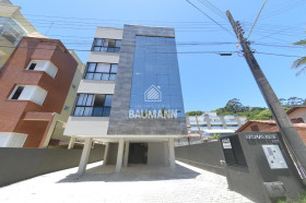 Apartamento com 1 Quarto para Alugar, 54 m² em Centro - Bombinhas