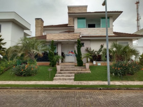Sobrado com 4 Quartos à Venda, 651 m² em Jurerê Internacional - Florianópolis