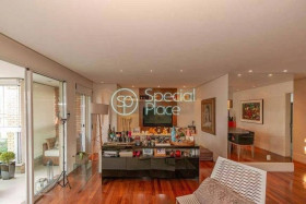 Apartamento com 3 Quartos à Venda, 300 m² em Brooklin - São Paulo