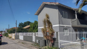 Apartamento com 2 Quartos à Venda, 55 m² em São João Do Rio Vermelho - Florianópolis