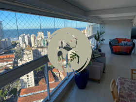 Apartamento com 3 Quartos à Venda, 145 m² em Gonzaga - Santos