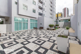 Apartamento com 3 Quartos à Venda, 176 m² em Cabral - Curitiba