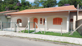 Casa com 3 Quartos à Venda, 420 m² em Dom Joaquim - Brusque