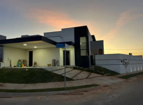 Casa com 3 Quartos à Venda, 357 m² em Parque Residencial Maria Elmira - Caçapava