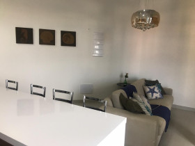 Apartamento com 2 Quartos à Venda, 87 m² em Praia Grande - Ubatuba