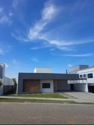 Casa com 4 Quartos à Venda,  em Urbanova - São José Dos Campos